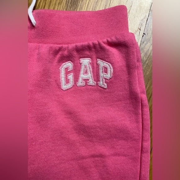 GAP Kids Pink Sweatpants Size Medium (8-9) - Picture 4 of 6